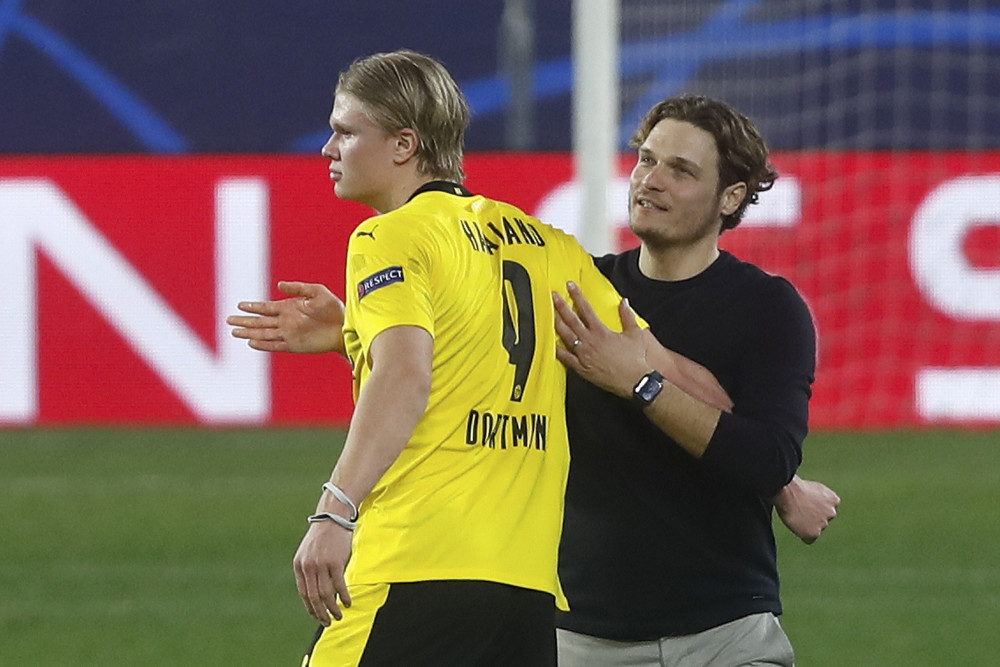 体育设施建 体育设施建