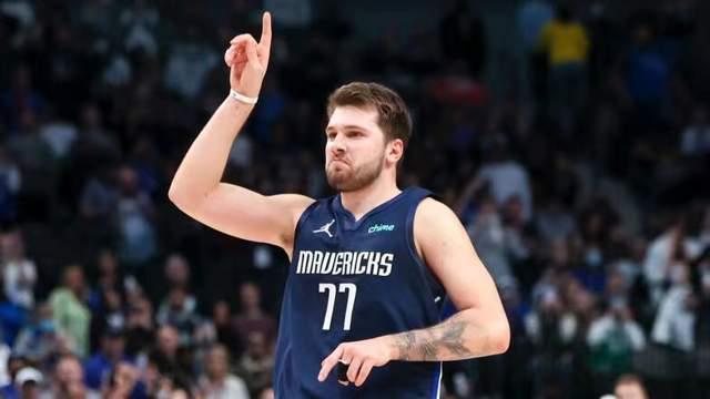 为国足效力 为国足效力