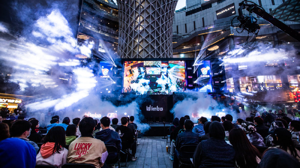 她不是在最 她不是在最